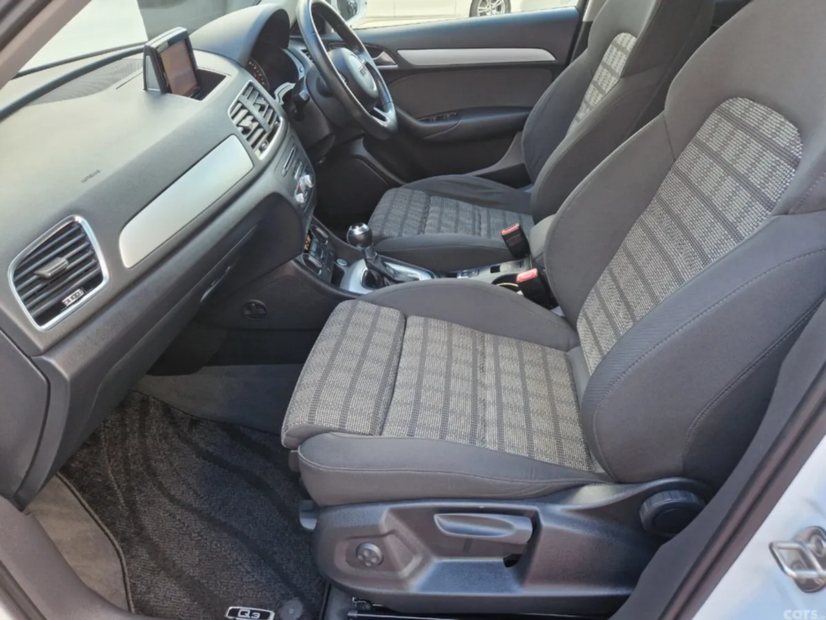 Audi Q3 MPV, Petrol, 2016, White