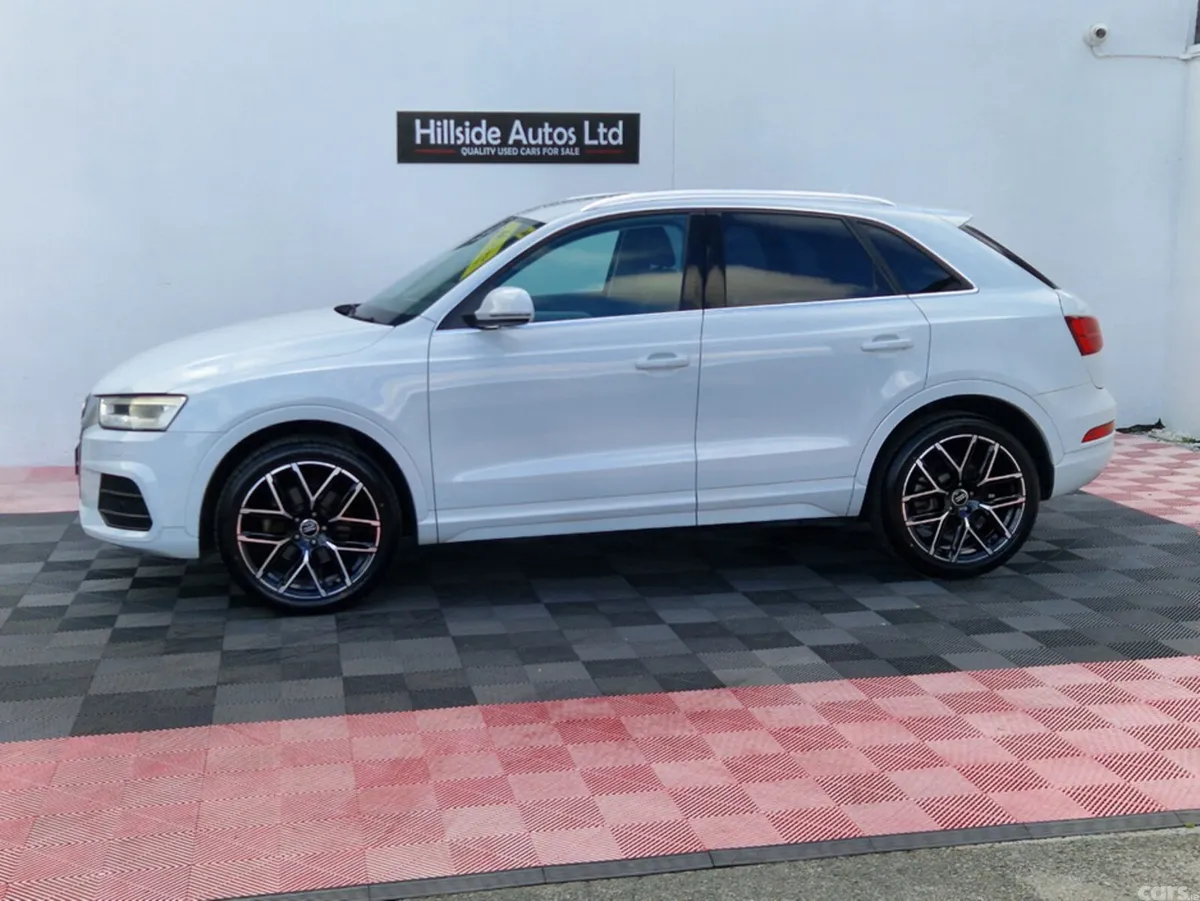 Audi Q3 MPV, Petrol, 2016, White