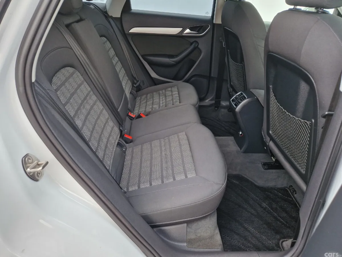 Audi Q3 MPV, Petrol, 2016, White