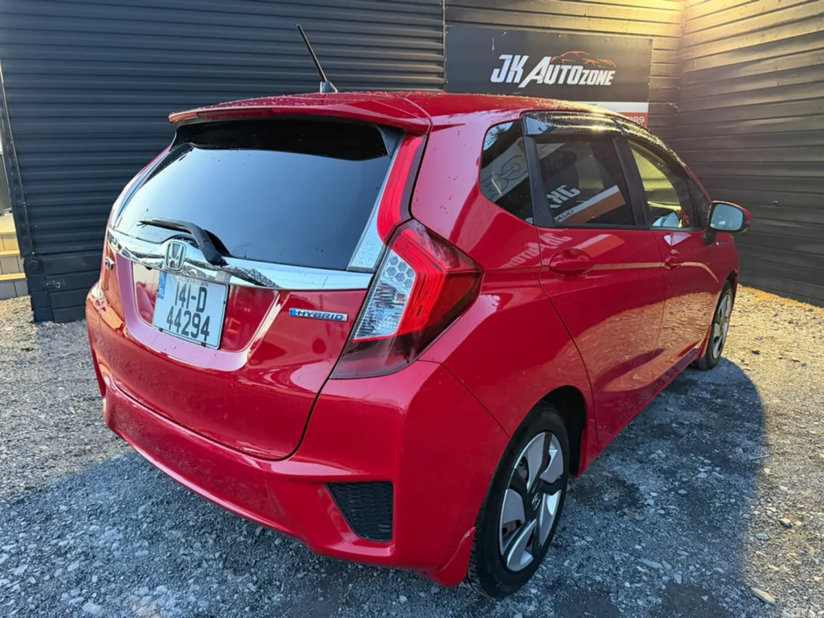 Honda Fit Hatchback, Petrol Hybrid, 2014, Red
