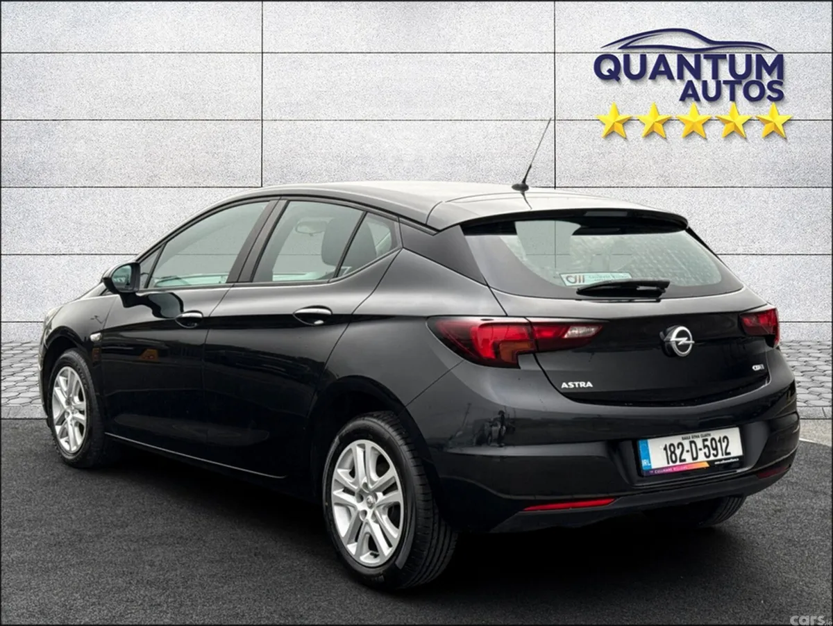 Opel Astra Hatchback, Diesel, 2018, Black