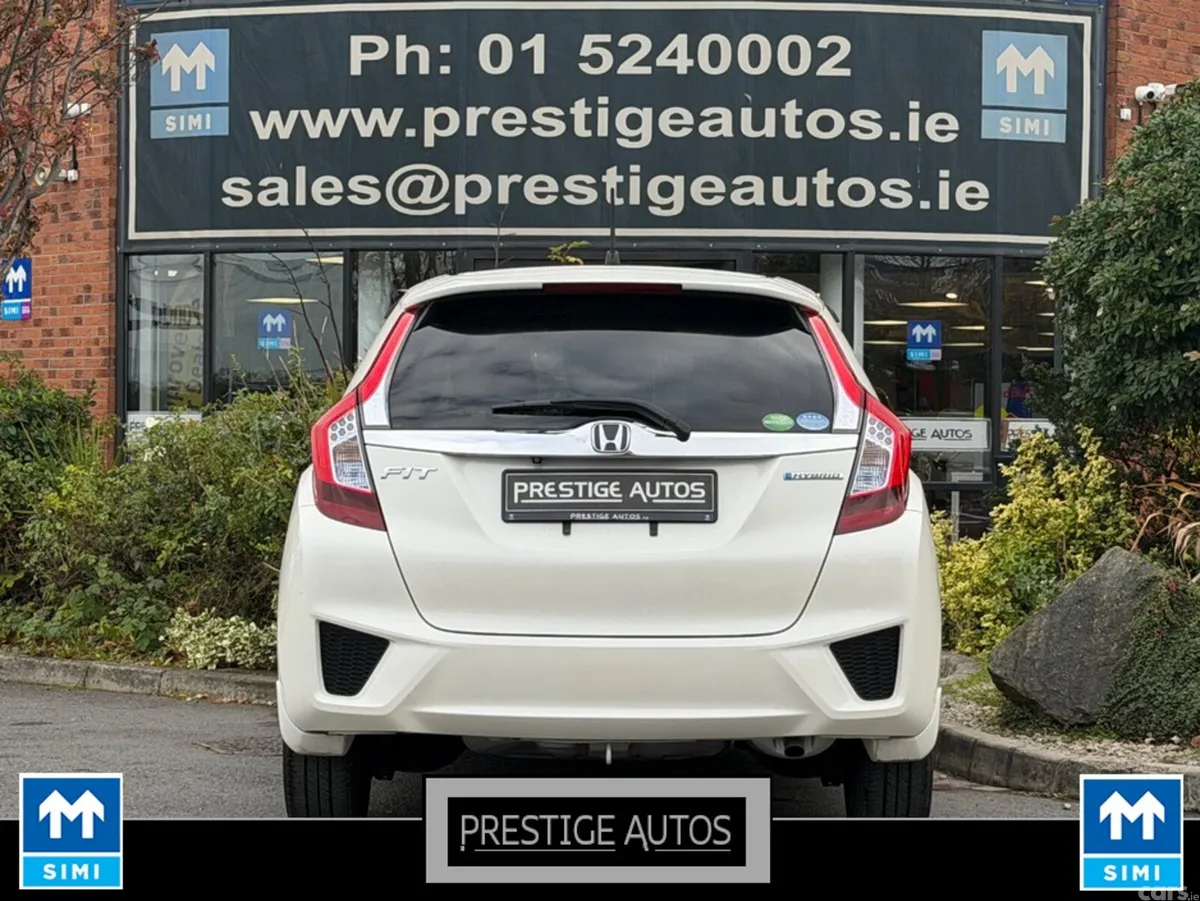 Honda Fit Hatchback, Petrol Hybrid, 2015, White