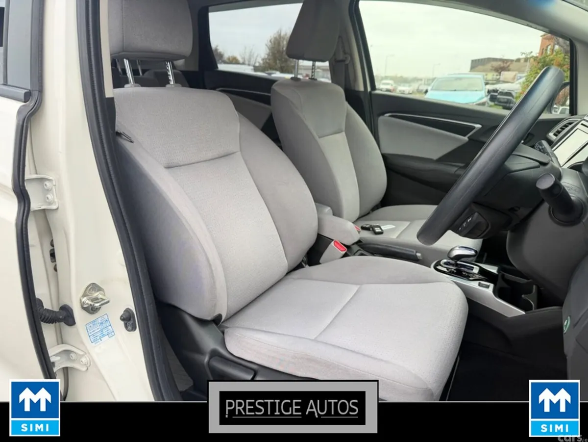 Honda Fit Hatchback, Petrol Hybrid, 2015, White