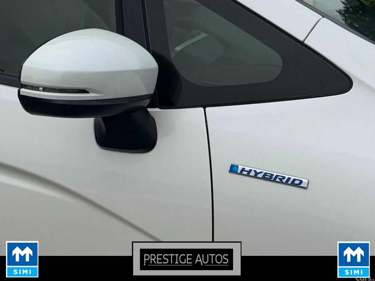 Honda Fit Hatchback, Petrol Hybrid, 2015, White
