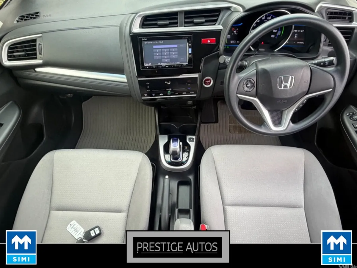 Honda Fit Hatchback, Petrol Hybrid, 2015, White