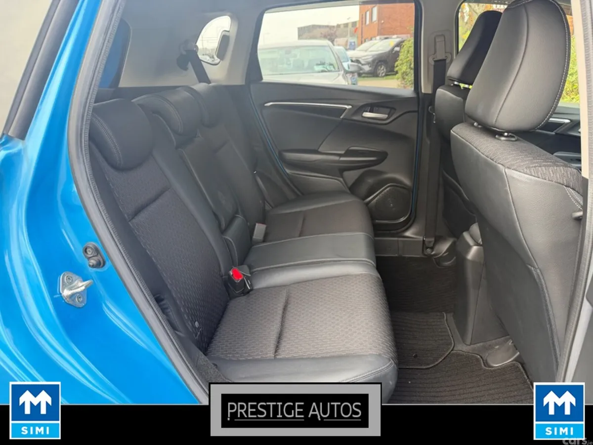 Honda Fit Hatchback, Petrol Hybrid, 2015, Blue