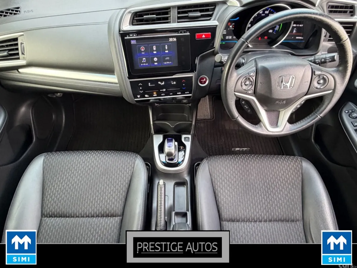 Honda Fit Hatchback, Petrol Hybrid, 2015, Blue