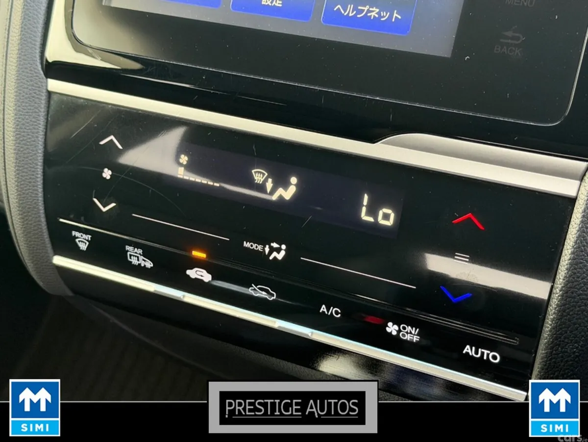 Honda Fit Hatchback, Petrol Hybrid, 2015, Blue