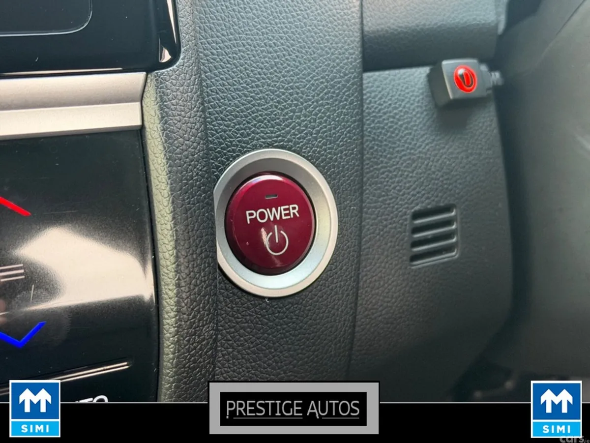 Honda Fit Hatchback, Petrol Hybrid, 2015, Blue