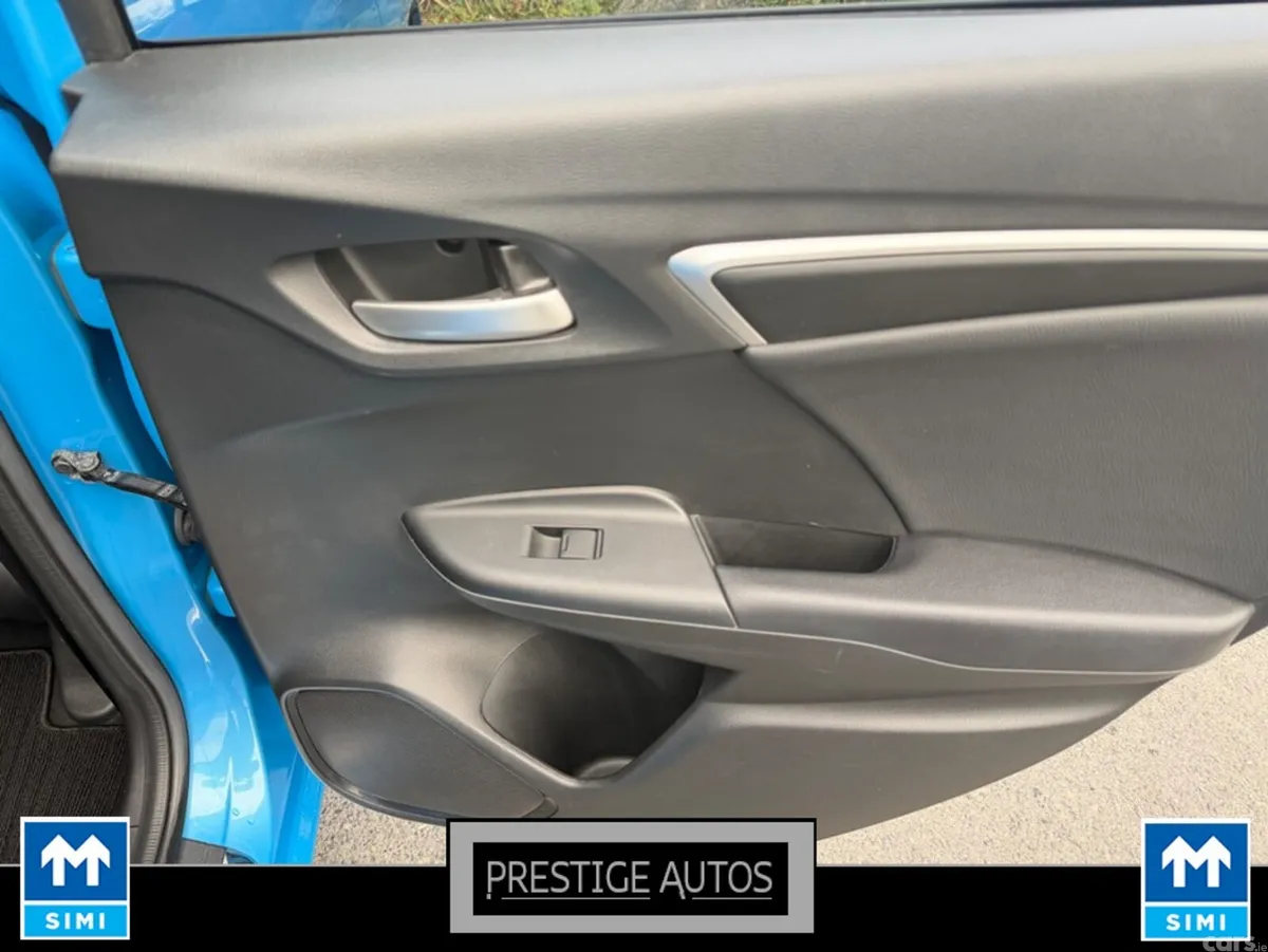 Honda Fit Hatchback, Petrol Hybrid, 2015, Blue