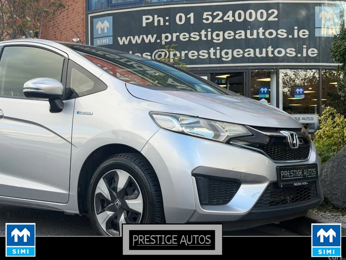 Honda Fit Hatchback, Petrol Hybrid, 2015, Silver