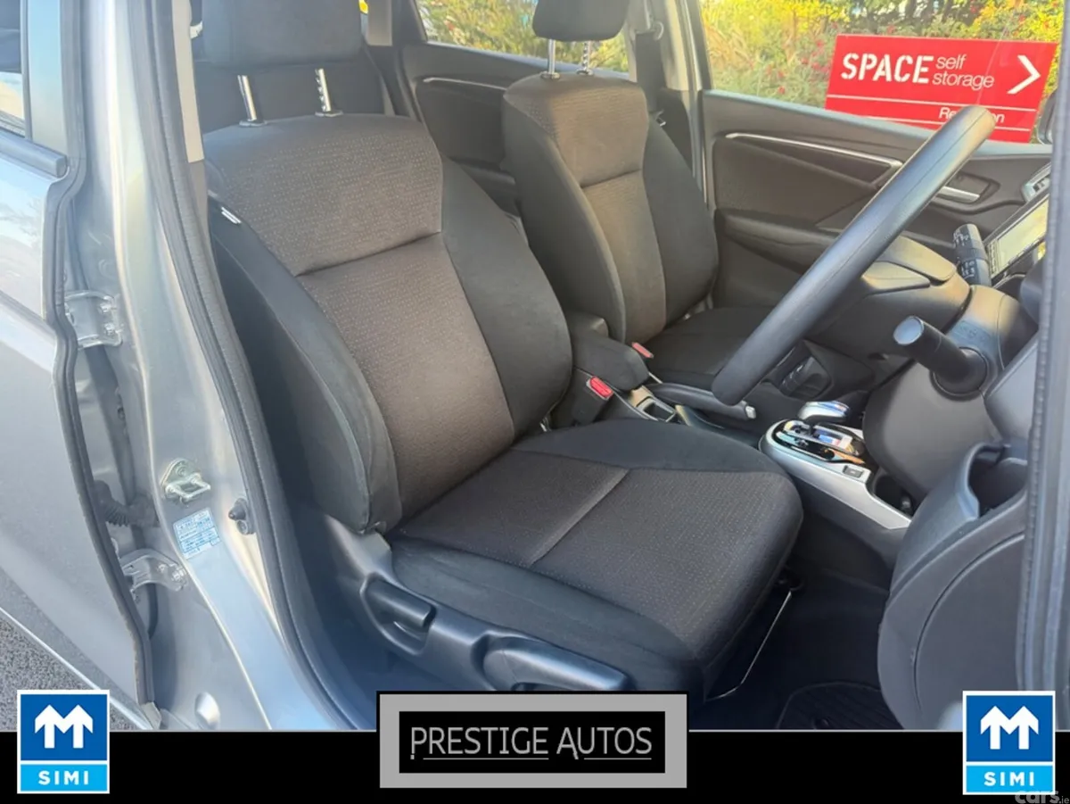 Honda Fit Hatchback, Petrol Hybrid, 2015, Silver