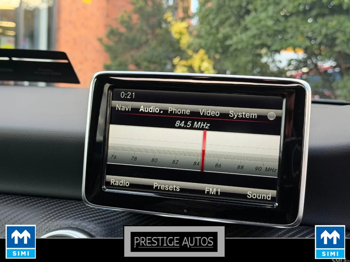Mercedes-Benz A-Class Hatchback, Petrol, 2013, Silver