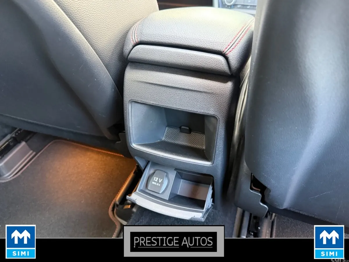 Mercedes-Benz A-Class Hatchback, Petrol, 2013, Silver