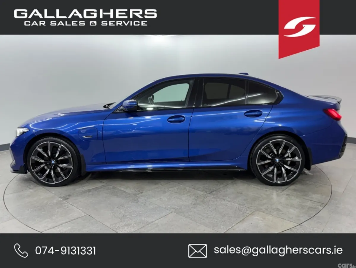 BMW 3-Series Saloon, Petrol Plug-in Hybrid, 2023, Blue
