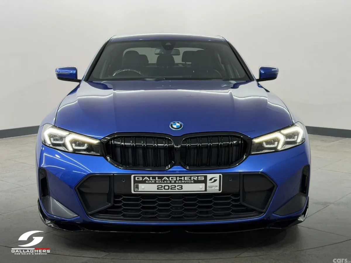 BMW 3-Series Saloon, Petrol Plug-in Hybrid, 2023, Blue