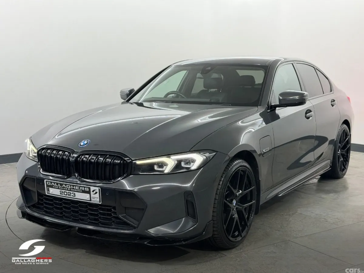 BMW 3-Series Saloon, Petrol Plug-in Hybrid, 2023, Grey