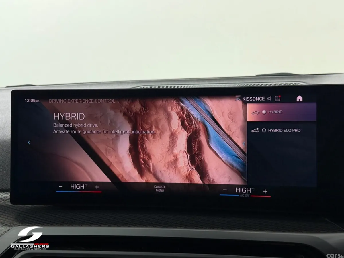 BMW 3-Series Saloon, Petrol Plug-in Hybrid, 2023, Blue
