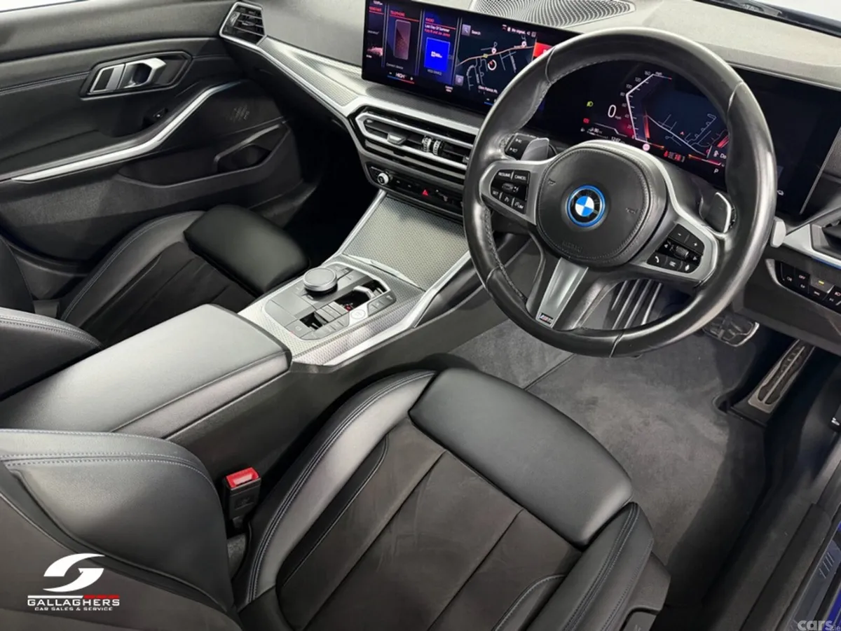 BMW 3-Series Saloon, Petrol Plug-in Hybrid, 2023, Blue