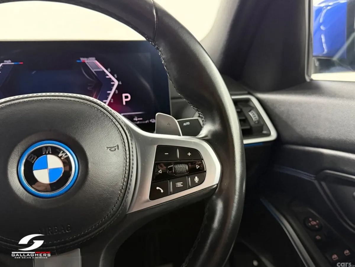 BMW 3-Series Saloon, Petrol Plug-in Hybrid, 2023, Blue