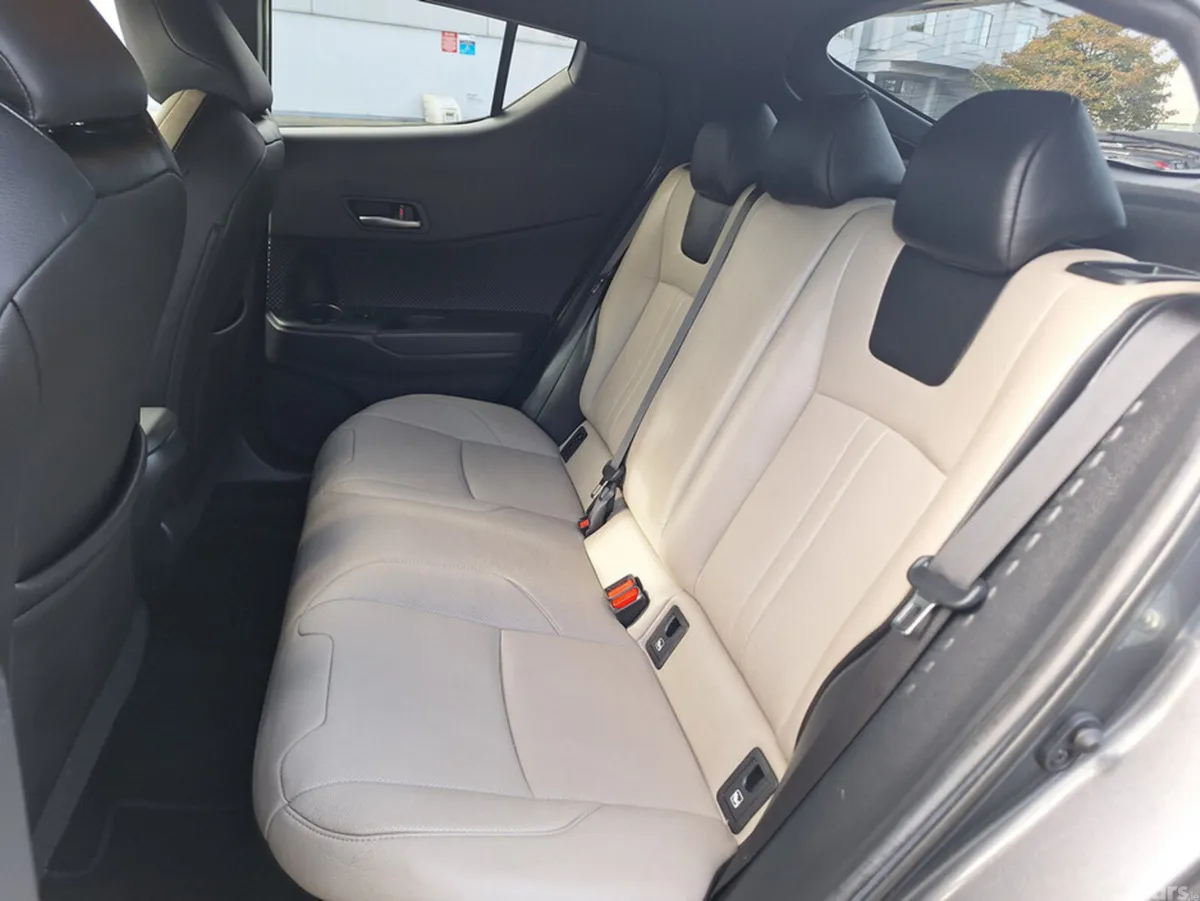 Toyota C-HR Hatchback, Petrol, 2019, Grey