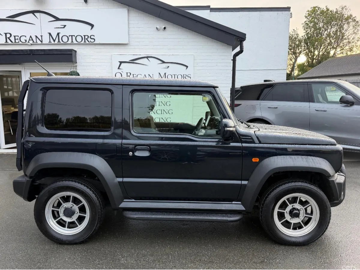 Suzuki Jimny MPV, Petrol, 2024, Black