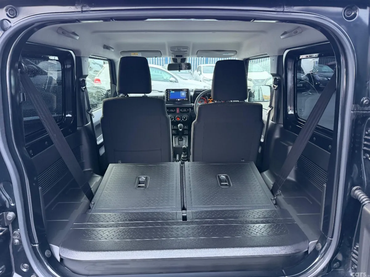Suzuki Jimny MPV, Petrol, 2024, Black