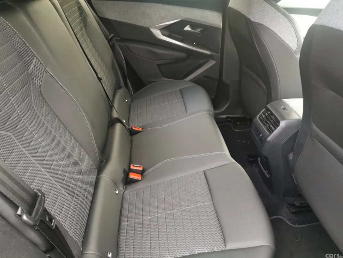 Peugeot 3008 MPV, Petrol Hybrid, 2024, Black