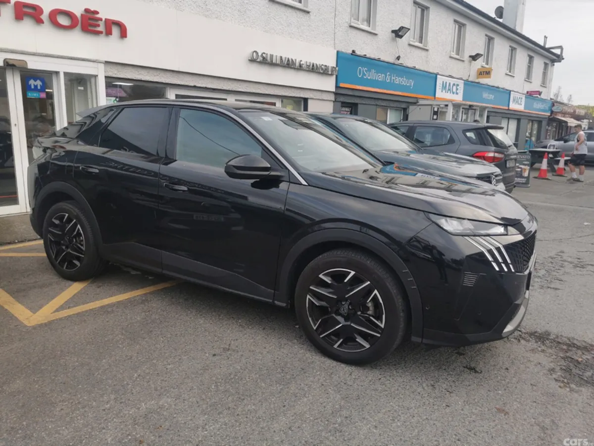 Peugeot 3008 MPV, Petrol Hybrid, 2024, Black