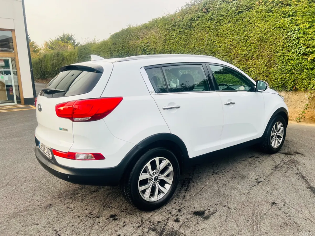 Kia Sportage MPV, Diesel, 2015, White