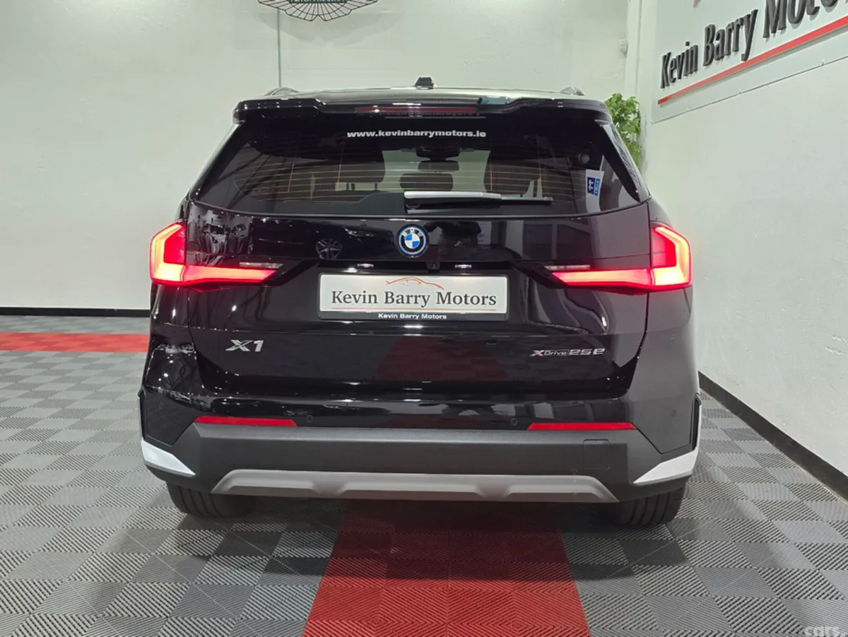 BMW X1 SUV, Petrol Plug-in Hybrid, 2025, Black