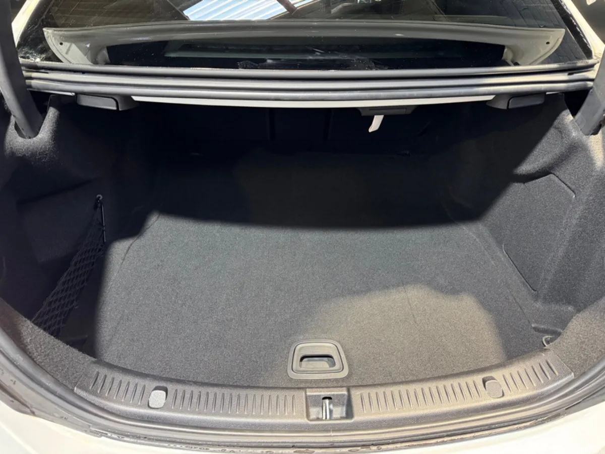 Mercedes-Benz E-Class Saloon, Diesel, 2016, White