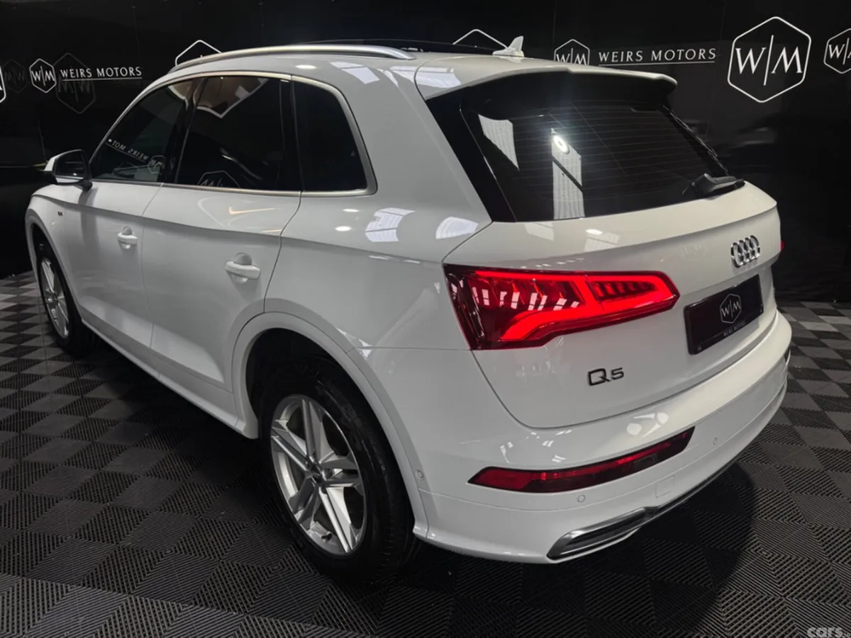 Audi Q5 SUV, Diesel, 2019, White