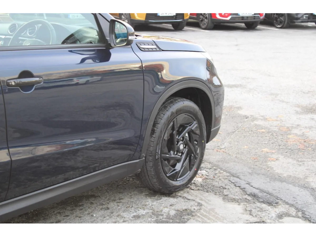 Suzuki Vitara SUV, Petrol Hybrid, 2027, Blue