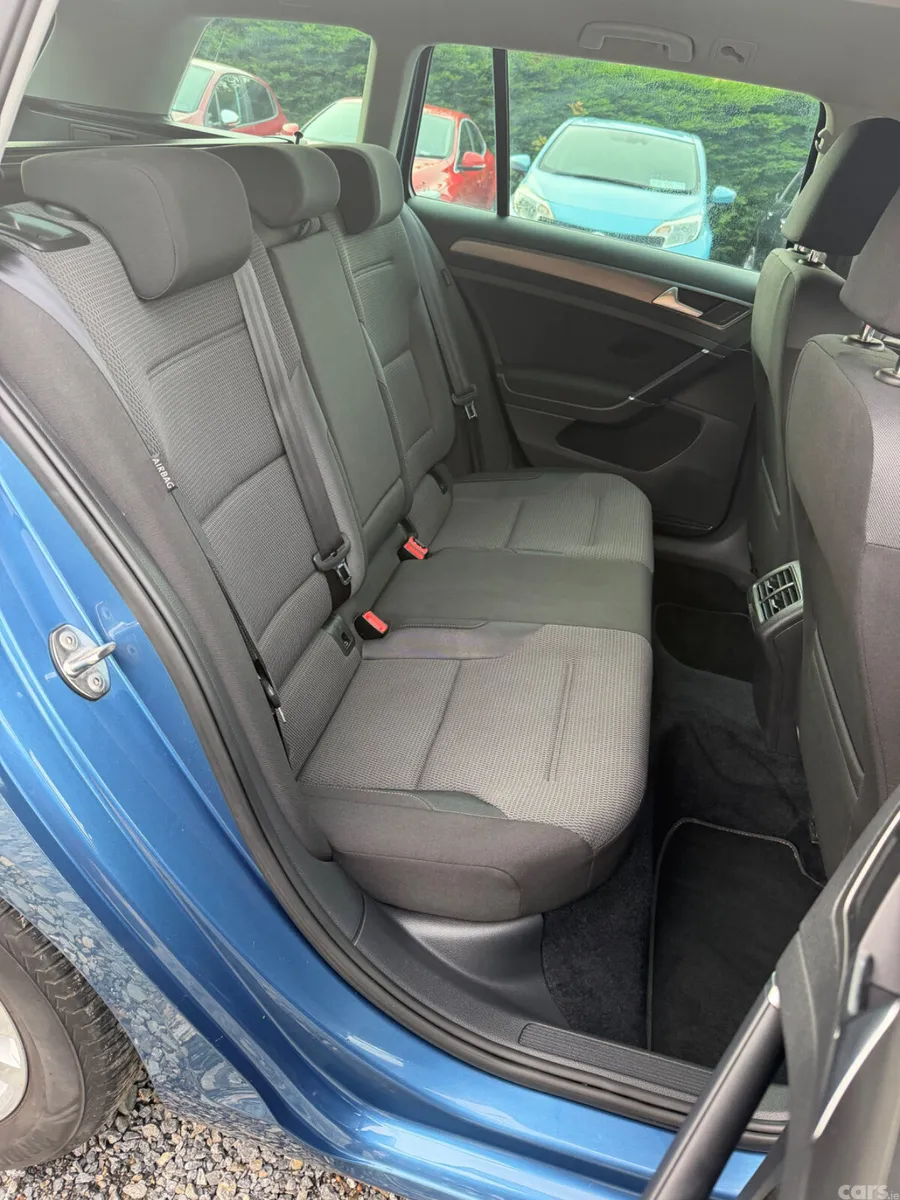 Volkswagen Golf Estate, Petrol, 2013, Blue