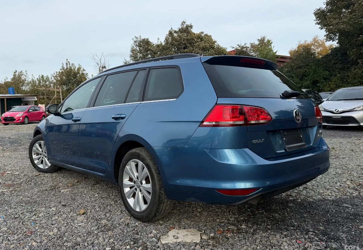 Volkswagen Golf Estate, Petrol, 2013, Blue