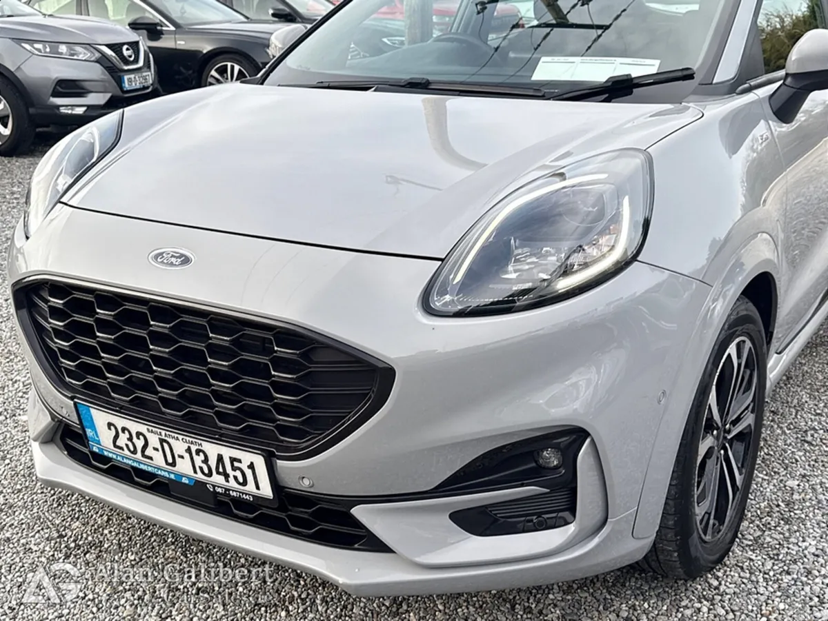 Ford Puma MPV, Petrol, 2023, Grey
