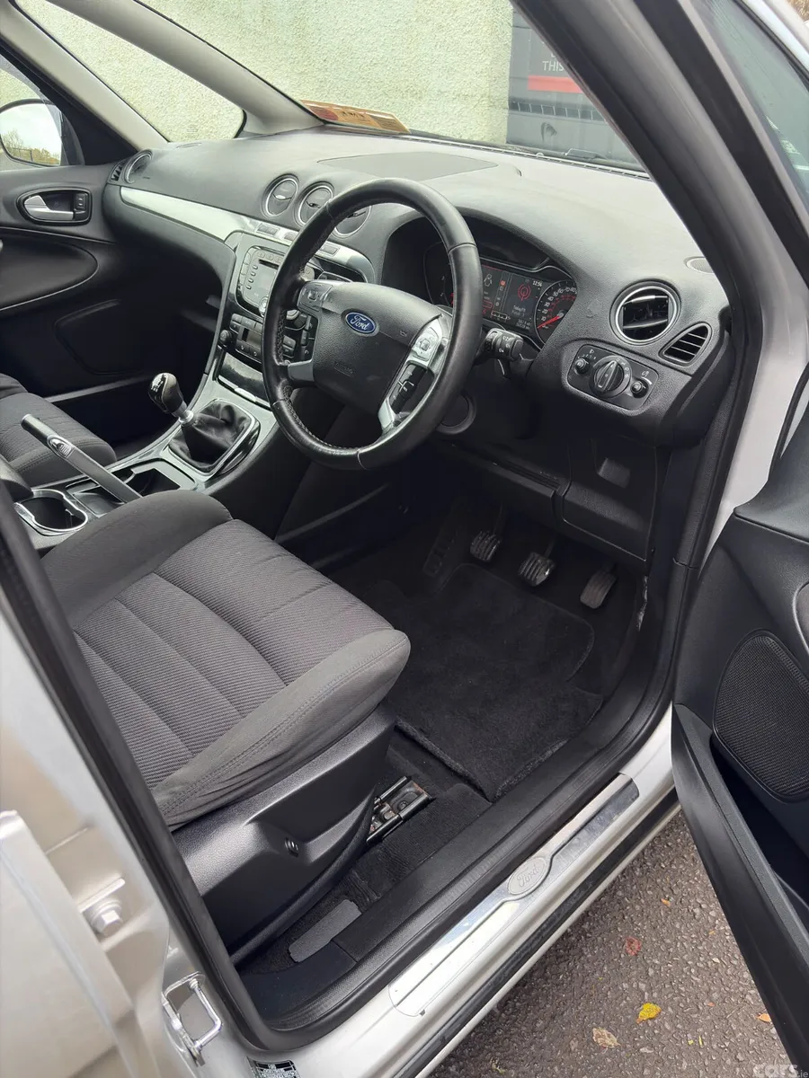 Ford S-Max MPV, Diesel, 2015, Silver