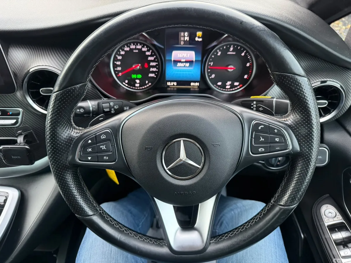Mercedes-Benz V-Class MPV, Diesel, 2021, Black