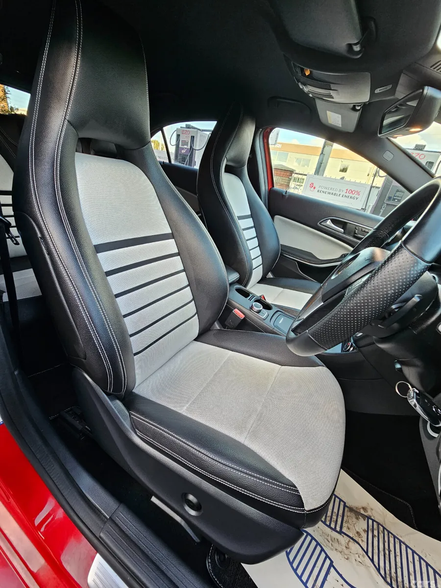 Mercedes-Benz A-Class Hatchback, Petrol, 2015, Red