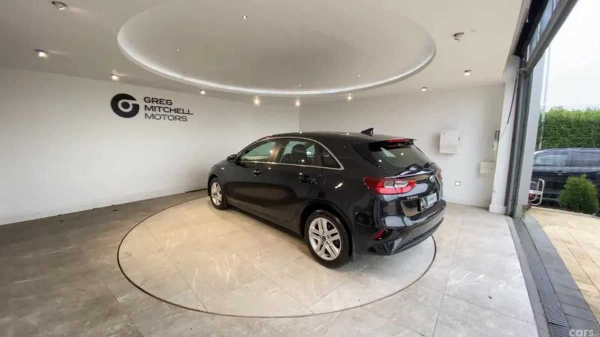 Kia Ceed Hatchback, Diesel Hybrid, 2021, Black