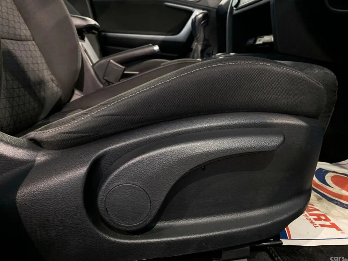 Kia Ceed Hatchback, Diesel Hybrid, 2021, Black