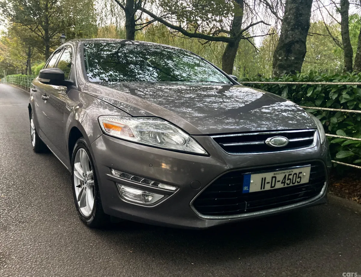 Ford Mondeo Saloon, Diesel, 2011, Brown