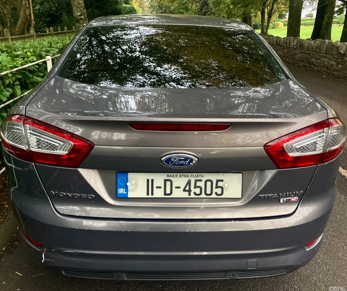 Ford Mondeo Saloon, Diesel, 2011, Brown