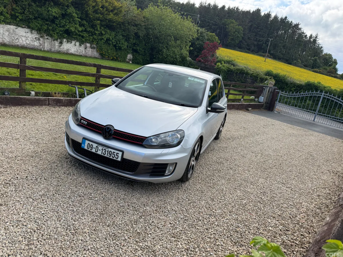 Volkswagen Golf Hatchback, Petrol, 2009, Silver