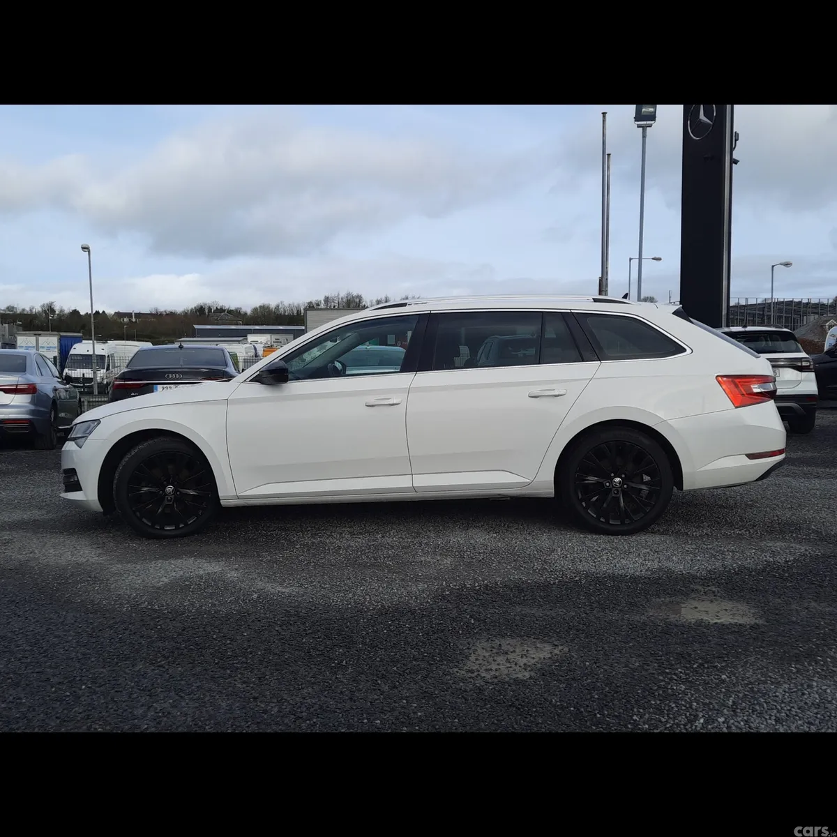Skoda Superb Estate, Diesel, 2021, White