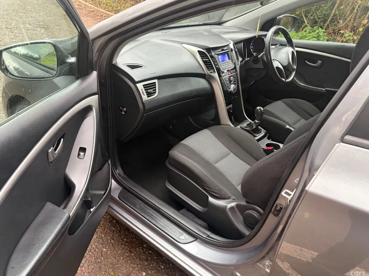 Hyundai i30 Hatchback, Diesel, 2014, Grey
