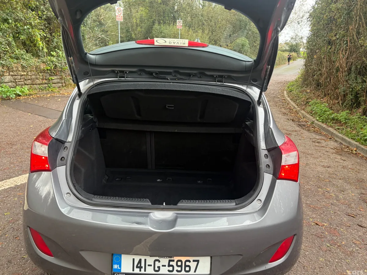 Hyundai i30 Hatchback, Diesel, 2014, Grey