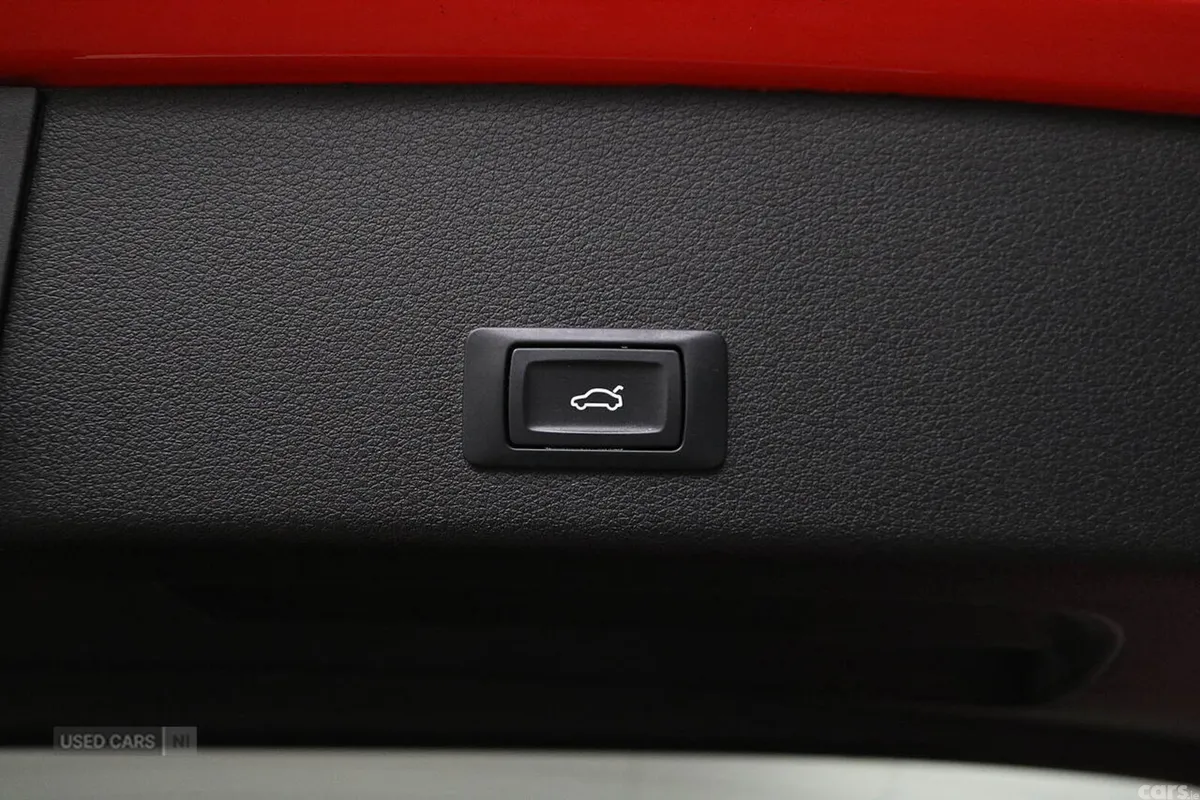 Audi Q8 SUV, Electric, 2023, Red