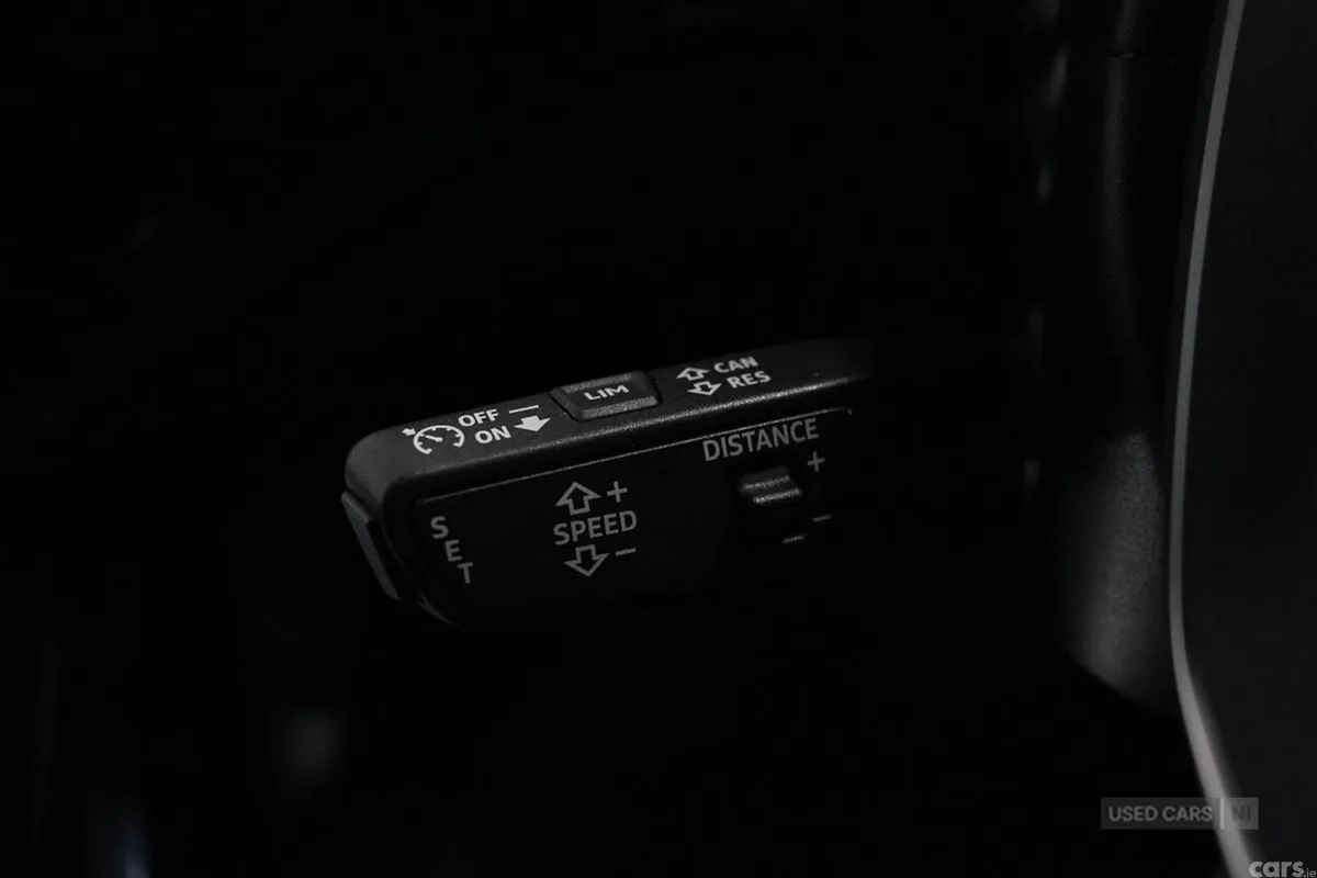Audi Q8 SUV, Electric, 2023, Red